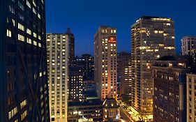 Hilton Chicago Magnificent Mile